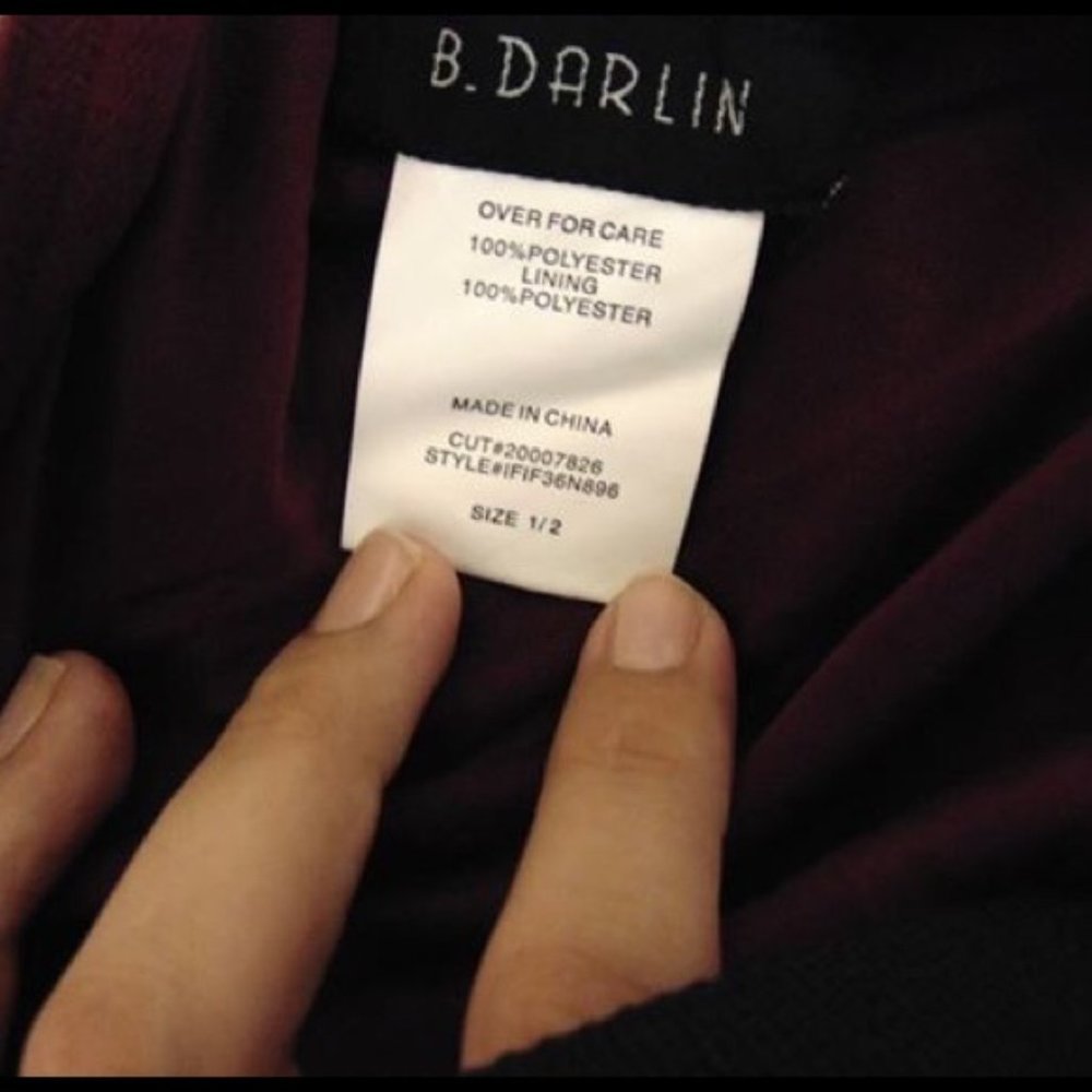B Darlin Long Sleeves Dress Size 1/2 NWT - Picture 4 of 11